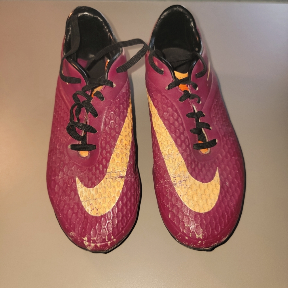 Nike Womens Hypervenom Cleats